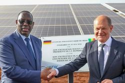 Đức 'cấp tốc' đàm phán với Senegal về khí đốt