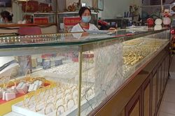Cướp tiệm vàng ở TP.HCM, thanh niên kêu 'nhầm người' khi bị bắt