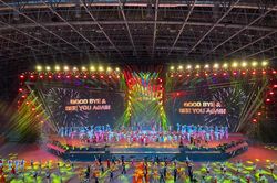 Những hình ảnh ấn tượng tại Lễ bế mạc SEA Games 31