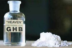 Suy thận nặng vì pha rượu, bia với 'ma túy nước biển' để uống