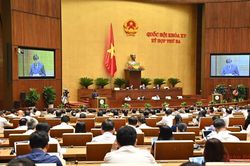Lấy người dân làm trung tâm trong khám, chữa bệnh