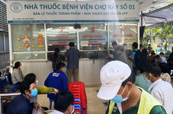 Không nên gây khó cho người bệnh