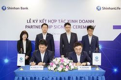 Shinhan Life Việt Nam và Ngân hàng Shinhan Việt Nam 'bắt tay' kinh doanh bảo hiểm