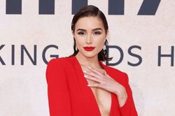 Olivia Culpo và nhiều người mẫu liên tục che chắn vì sợ hớ hênh