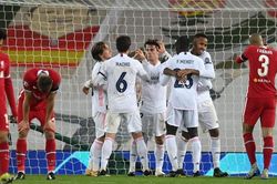 Huyền thoại MU phán Liverpool sẽ thua Real Madrid ở chung kết Cúp C1