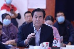Quan chức y tế cấp cao của thành phố Bắc Kinh bị sa thải giữa trận chiến Covid-19