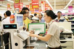 Băn khoăn về mức lương tối thiểu theo giờ