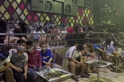 Phát hiện 63 'dân chơi' dương tính với chất ma túy trong quán bar Paradise