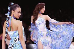 Đọ trình catwalk của hai nàng hậu gây tranh cãi nhất lịch sử Miss Universe Vietnam
