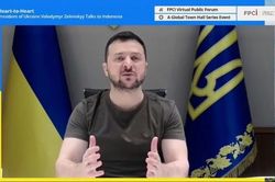 Ukraine thông báo 'tin gây thất vọng' về Nga, Tổng thống Zelensky khẳng định 'không thể rời bỏ đất nước'