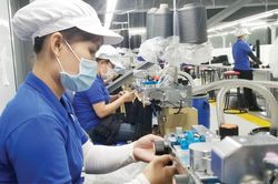 Kinh tế Phát triển nhân lực chất lượng vào các ngành trọng điểm, mũi nhọn