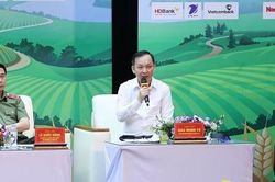 Các cấp chính quyền, các ngành phải cùng vào cuộc để bài trừ 'tín dụng đen'