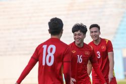 U23 Việt Nam tập buổi đầu tại Uzbekistan, chuẩn bị trận gặp Thái Lan