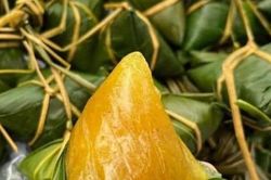 Tết Đoan ngọ không thể thiếu loại bánh dẻo mềm, thơm ngon đặc trưng này