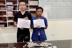 'Hô biến' hàng nghìn cây bạc giả lừa bán chiếm đoạt tiền
