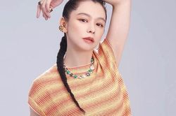 Từ Nhược Tuyên chuộng tết tóc 'hack tuổi'