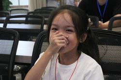 Mang 'điều kỳ diệu' đến học sinh bị dị tật khe hở môi, vòm miệng trong ngày 1/6