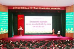 Lào Cai tuyên dương khen thưởng 462 học sinh, sinh viên tiêu biểu năm học 2021 -2022