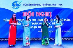 Nâng cao chất lượng cán bộ chi hội phụ nữ