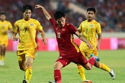 Hoàn cảnh trái ngược của U23 Việt Nam và Thái Lan