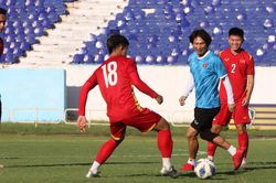 VFF nói gì về thông tin 10 cầu thủ U23 Việt Nam bị tiêu chảy?