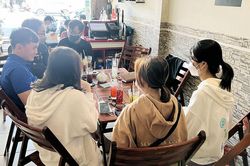 Hàng trăm sinh viên ở Cần Thơ bỗng dưng mắc nợ