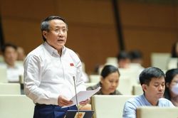 Chấm dứt thời kỳ tiền 'dễ dãi', cảnh báo lãi suất sẽ tăng lên