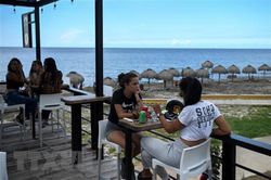 Mỹ thu hồi một loạt những hạn chế với các chuyến bay tới CubaTin khácNgười đi tìm hình của nướcChính quyền điện tử góp phần đẩy mạnh cải cách hành chính
