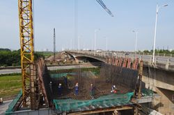 Biến động về vật liệu xây dựng: Nhà thầu mong sớm điều chỉnh chỉ số giá