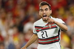 Tây Ban Nha 1-1 Bồ Đào Nha: Ronaldo tịt ngòi, kép phụ giải cứu Bồ Đào Nha