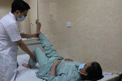 Điều trị thành công giúp ca bệnh mắc viêm tủy thị thần kinh thoát liệt