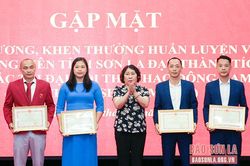 Tuyên dương VĐV đạt thành tích xuất sắc tại SEA Games 31
