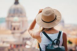Vợ tôi 'điên cuồng' du lịch hậu Covid-19