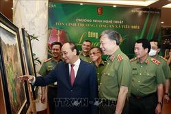 Chủ tịch nước dự chương trình tôn vinh 63 Trưởng Công an xã tiêu biểu