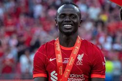 Sadio Mane phủ nhận rời Liverpool, tuyên bố chỉ... nói đùa