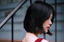 Hãnh diện vì lấy chồng đẹp trai, đêm tân hôn, tôi đau đớn bỏ trốn khỏi nhà khi thấy cảnh tượng trong phòng tắm