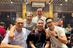 NSND Công Lý khỏe mạnh, rạng rỡ khi gặp mặt đoàn làm phim