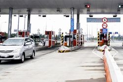 Bộ Giao thông đưa giải pháp 'giải cứu' hàng loạt trạm BOT bất cập