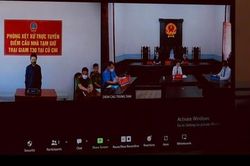 Đốt ô tô của 'tình địch cũ' cho bõ tức, trả giá bằng 5 năm tù