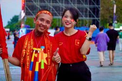 Người Đồng Nai vượt 120 km đến TP.HCM cổ vũ U23 Việt Nam