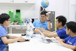 Giảng dạy trí tuệ nhân tạo trong trường phổ thông: Chiến lược dài hơi