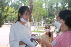 Sáng nay 8/6, thí sinh lớp 10 của Nghệ An thi môn cuối cùng
