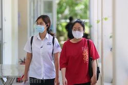 Thi tốt nghiệp THPT: Vật dụng của học sinh phải cách phòng thi 25m