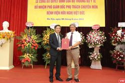 Bệnh viện Hữu nghị Việt Đức có tân Phó Giám đốc