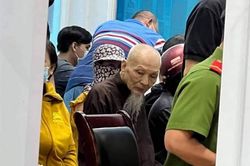 Đang bị khởi tố, ông Lê Tùng Vân rời khỏi nơi cư trú lên TP.HCM