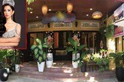 Ngắm căn nhà độc đáo của hoa hậu vừa bị chỉ trích vì hành động kém tinh tế tại một sự kiện