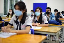 Khởi tố 2 nguyên giáo viên liên quan vi phạm trong việc ra đề thi tốt nghiệp THPT 2021