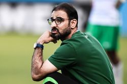HLV Saudi Arabia: 'Chúng tôi sẽ phân tích kỹ lưỡng U23 Việt Nam'
