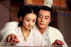 Khán giả nói gì về Hoa Thiên Cốt của Triệu Lệ Dĩnh và Hoắc Kiến Hoa sau 7 năm?