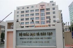 Khởi tố vụ án xảy ra tại Bộ Giáo dục và Đào tạoTin khácGiá thức ăn chăn nuôi tăng cao: Người chăn nuôi gặp khóNhớ lời Bác dạy 'thi đua là yêu nước, yêu nước thì phải thi đua'